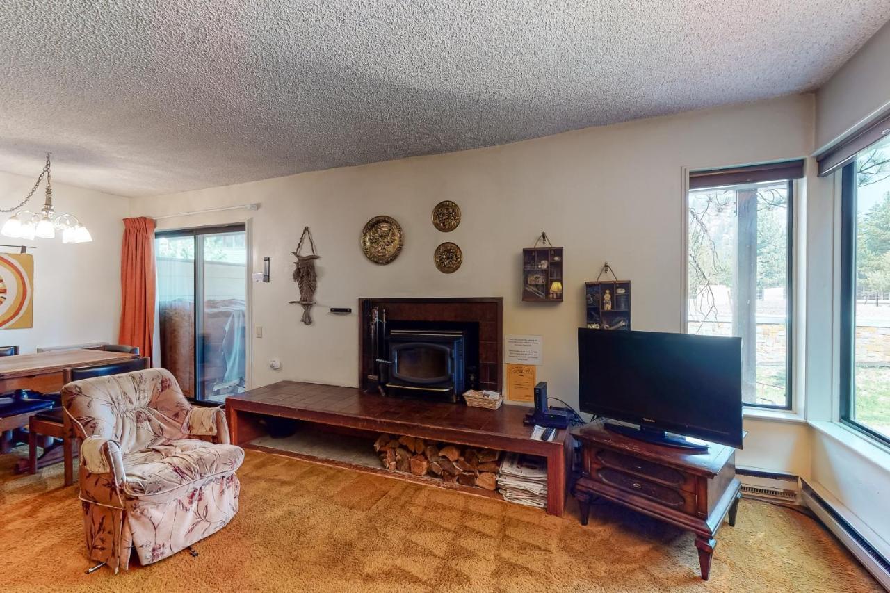 Fireside At The Village Mammoth Lakes Exterior photo