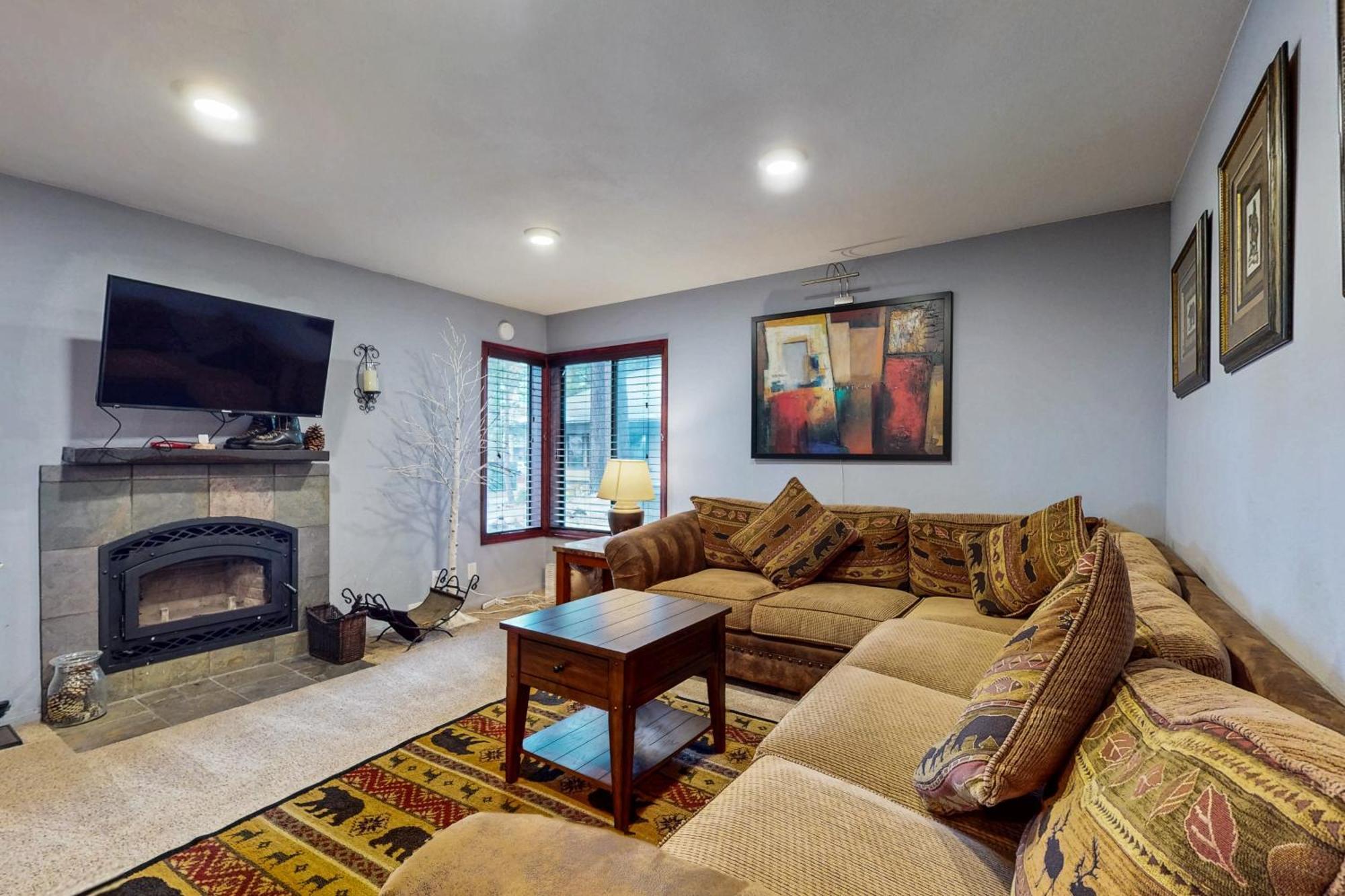 Fireside At The Village Mammoth Lakes Room photo